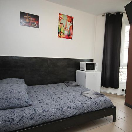 09 - Chambre Proche Paris Et Transports Avec Tv Wifi Saint-Denis  Exteriér fotografie