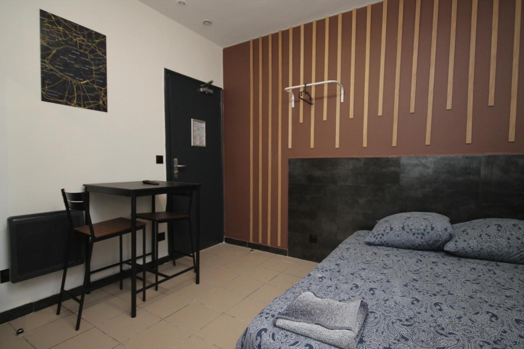 09 - Chambre Proche Paris Et Transports Avec Tv Wifi Saint-Denis  Exteriér fotografie